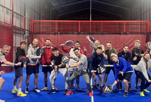 Für den April-Workshop stellt der TPC Biel seine Padel-Plätze bereit !