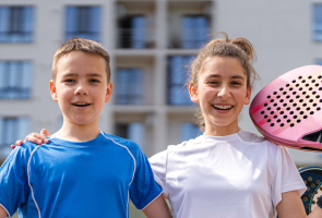 Das erste Turnier von Swiss Tennis Padel ist ein Junioren-Turnier! 